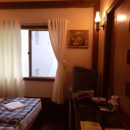 Bee Saigon Hotel Ho Chi Minh City Bagian luar foto