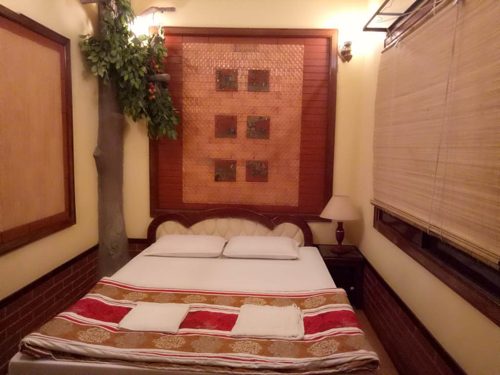Bee Saigon Hotel Ho Chi Minh City Bagian luar foto