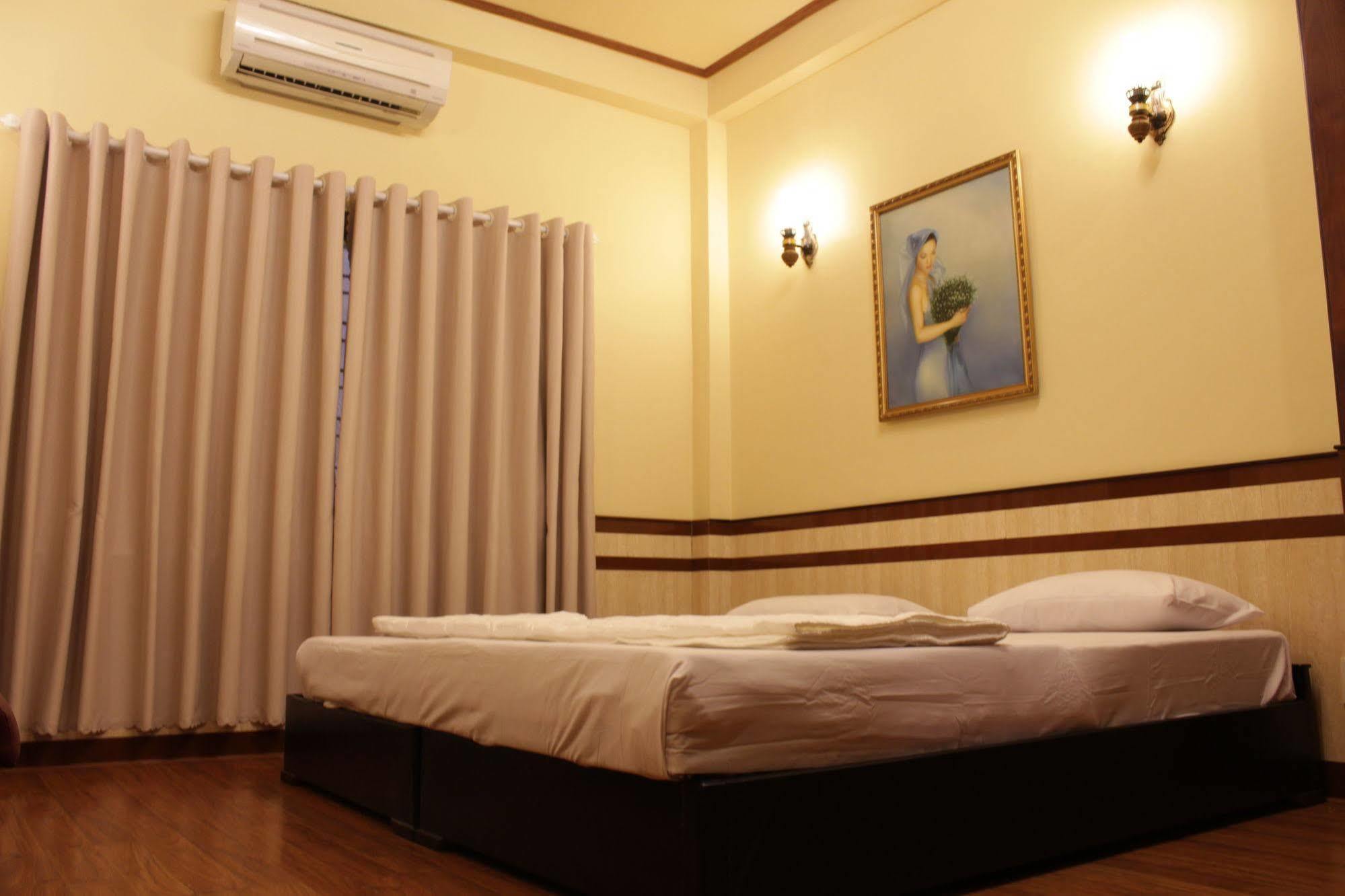 Bee Saigon Hotel Ho Chi Minh City Bagian luar foto
